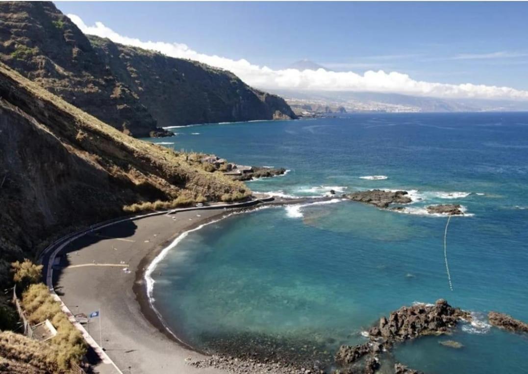 Appartamento Moderno Al Lado Del Mar